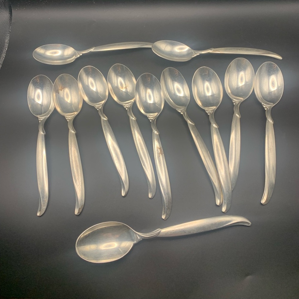 Vintage 1847 Rogers Brothers FLAIR Pattern Silverplate Flatware Spoons Lot of 12